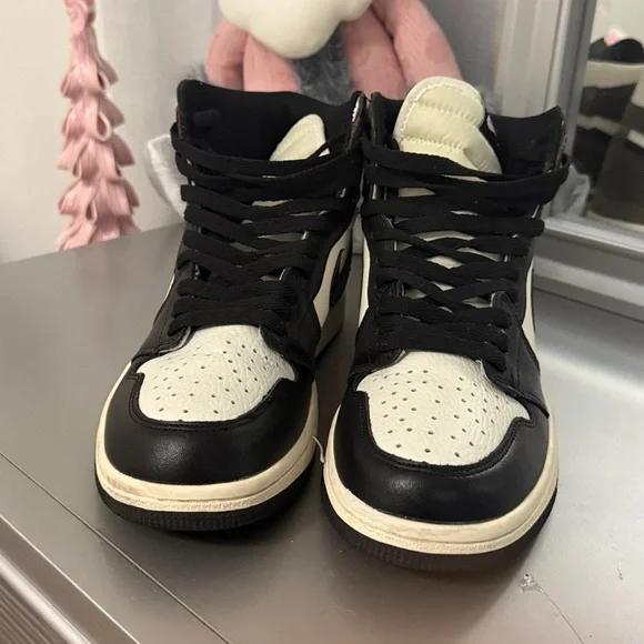 Air Jordan Black and Brown Sneakers - Picture 4 of 5